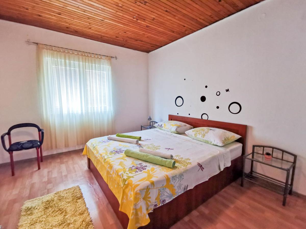 Turina Apartments Makarska Ngoại thất bức ảnh