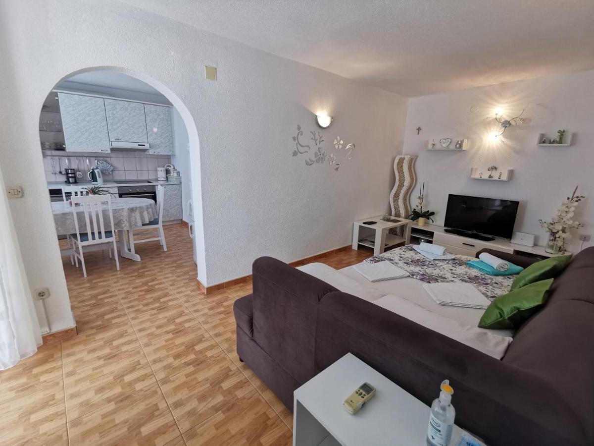 Turina Apartments Makarska Ngoại thất bức ảnh