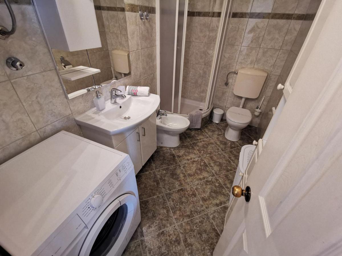 Turina Apartments Makarska Ngoại thất bức ảnh