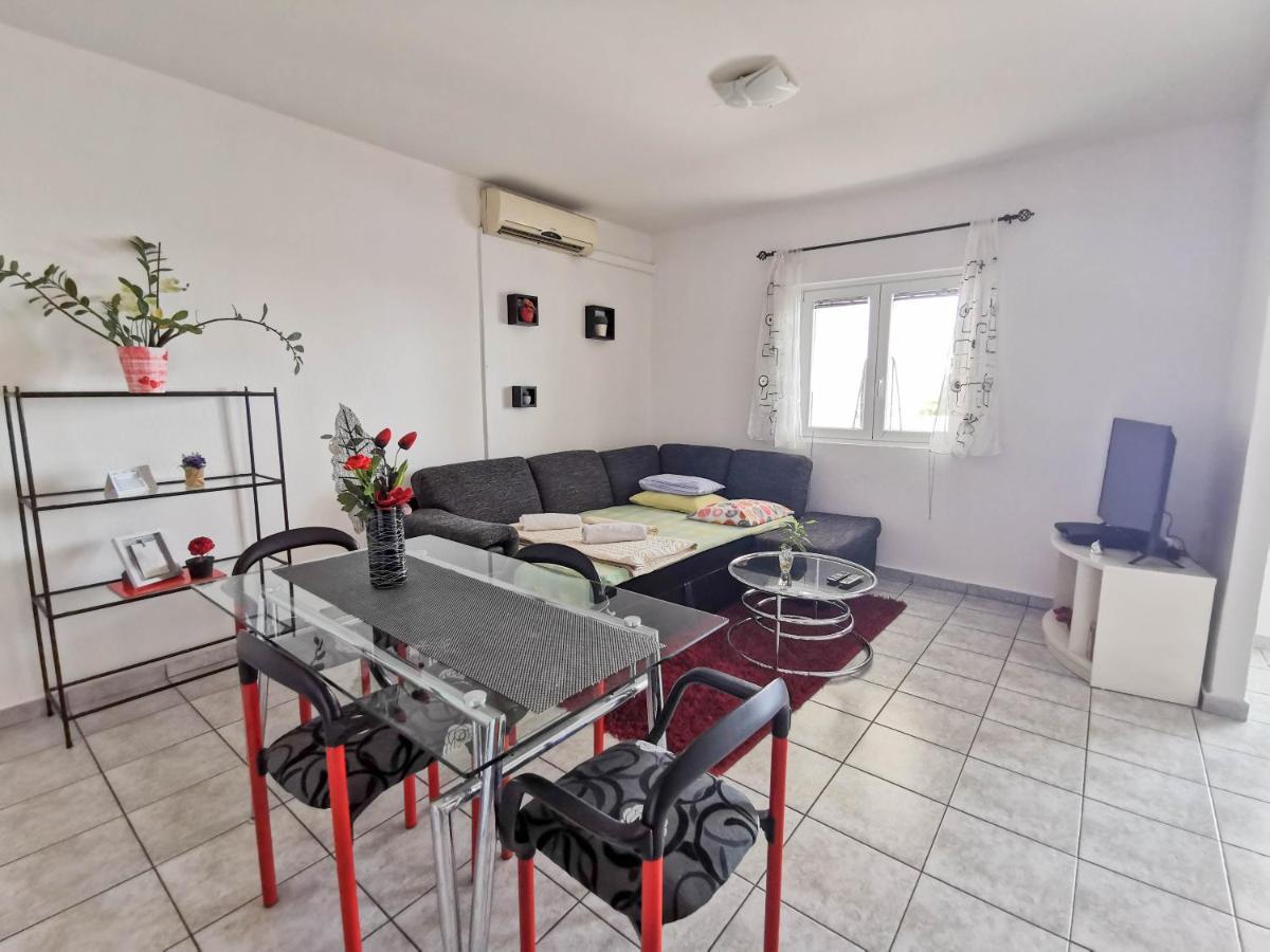 Turina Apartments Makarska Ngoại thất bức ảnh
