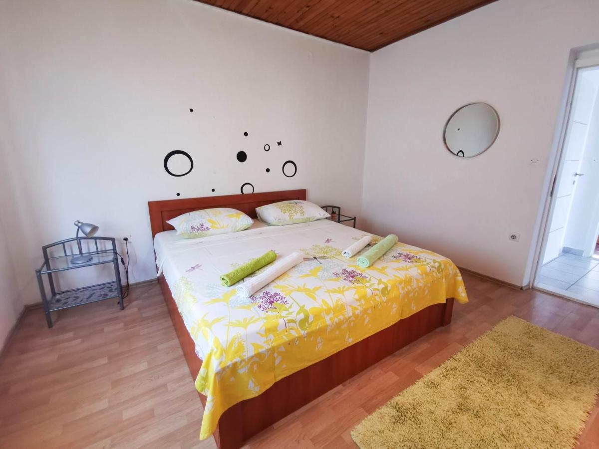 Turina Apartments Makarska Ngoại thất bức ảnh